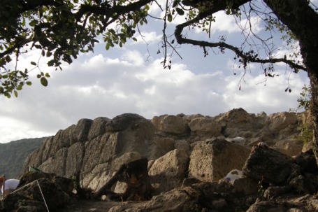 Muralla norte del Cerro de la Merced, yacimiento de una ciudad fortificada